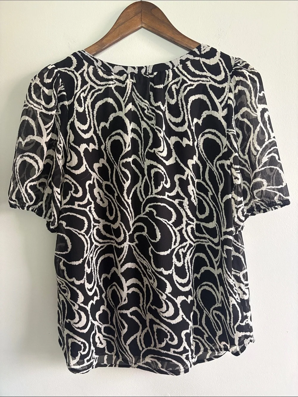 LOFT classic blouse